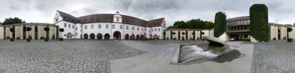 Heusenstamm - Innenhof Schloss Schönborn