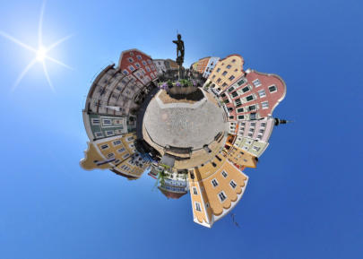 Little Planet Schärding - Sankt-Georgs-Brunnen