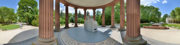 Bad Homburg - Tempel am Elisabethenbrunnen