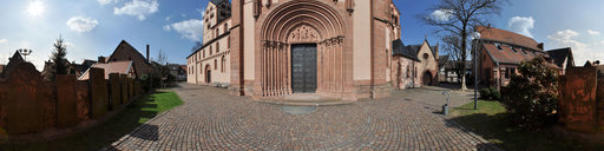 Gelnhausen - Portal Marienkirche